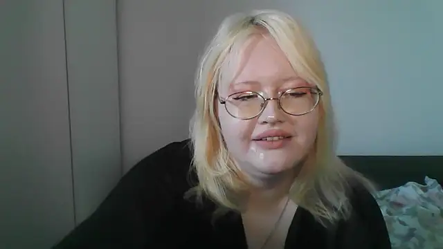 Elayne Sweet online show from April 13, 8:26 am