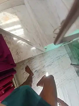 Dreaming Couple online show from April 20, 5:43 am