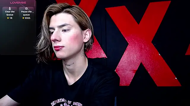 AlanFox1 online show from April 13, 1:45 pm