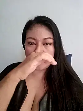 dominalisa online show from April 18, 6:27 am