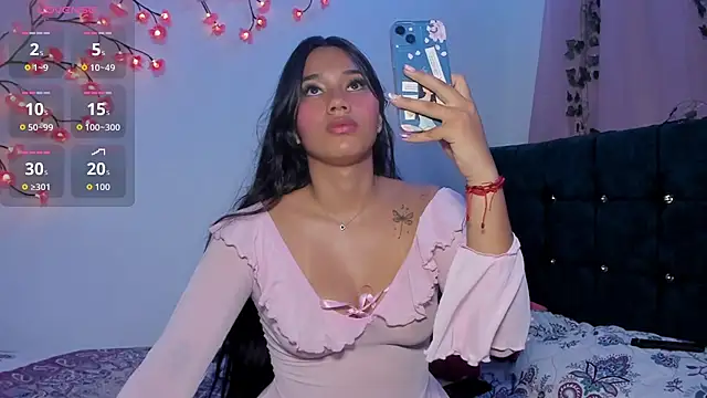 liaa swan online show from June 24, 11:37 pm