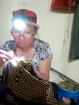 jikey-bibi online show from April 3, 2:04 pm