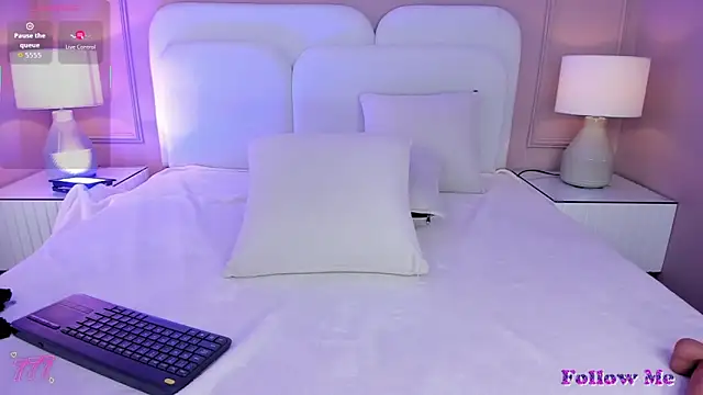 Namiidexter online show from April 10, 6:58 pm