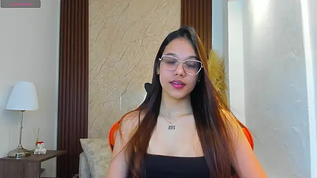 Vi zzy online show from April 4, 7:13 pm