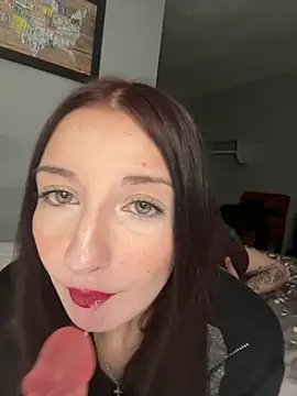 CheriOnTop online show from April 13, 2:02 am