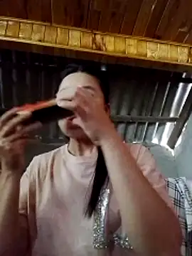 kiss-my online show from April 12, 7:55 am