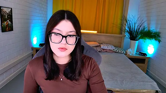 JennyGibson online show from April 19, 5:07 am