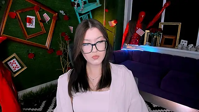 JennyGibson online show from June 22, 1:41 pm