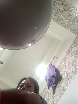 Bristy BigBoobs online show from April 11, 9:02 am