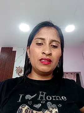 SofiaMendez1  online show from April 14, 3:45 pm