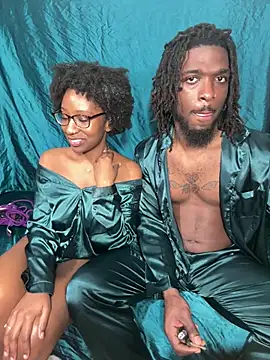 Fijixxxx online show from April 13, 2:35 am