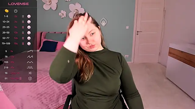 Lea  buns online show from April 16, 7:52 am