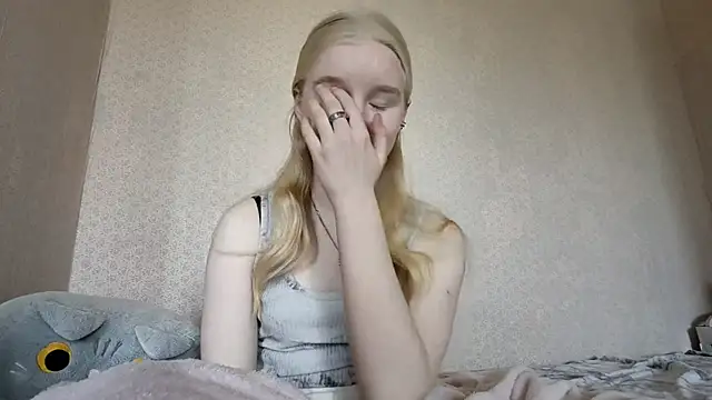 ForwentSeat online show from April 15, 8:15 am