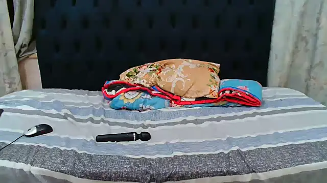 SexiestChoc online show from April 16, 8:08 pm