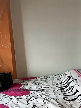 Lesli 26 online show from April 17, 9:50 pm