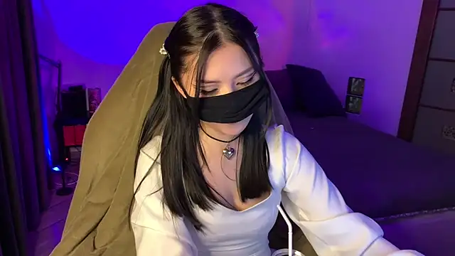 rin night online show from April 8, 7:38 pm