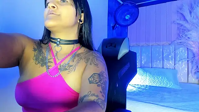 LexiAdamss online show from April 18, 12:40 pm