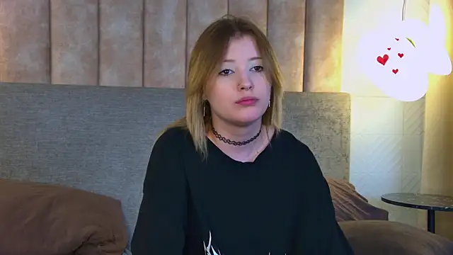 Mila blum online show from April 17, 10:01 pm