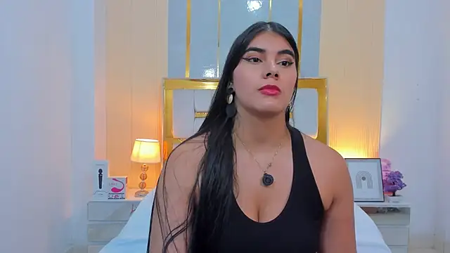 Alara Keyy online show from April 18, 9:04 pm