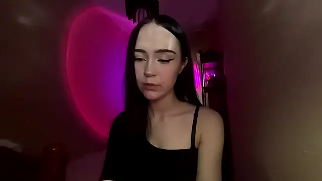 Adeline star online show from April 22, 10:12 am