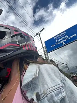 RebecaXoXo  online show from April 16, 7:57 pm