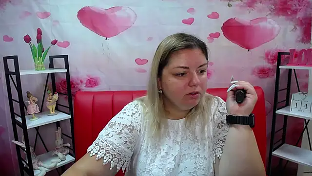 AdelinaMaster online show from July 15, 5:01 am