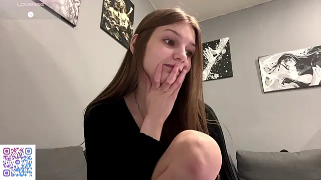 OpsieBoobsie online show from April 18, 8:17 am