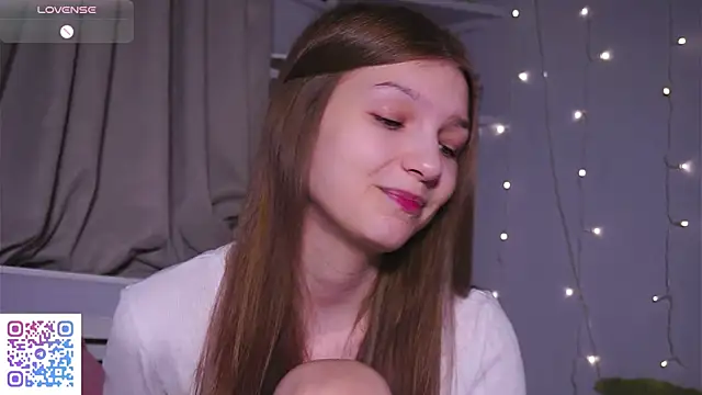 OpsieBoobsie online show from April 13, 5:20 am