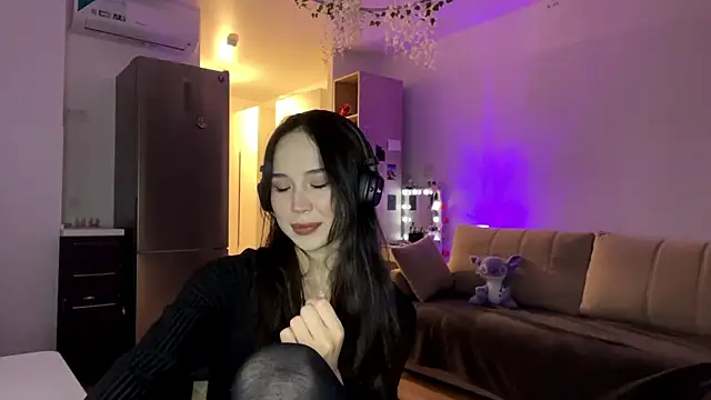 Elizabetswan online show from April 17, 10:23 pm