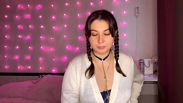 my margaret  online show from April 7, 4:09 pm