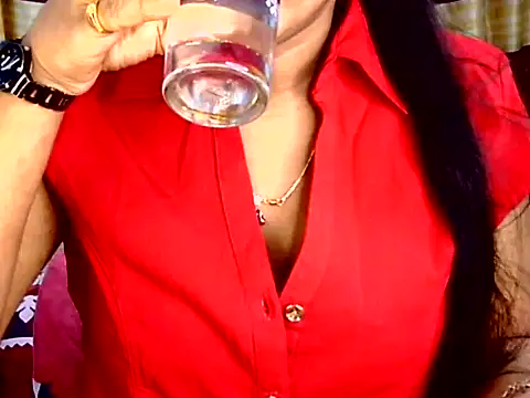 Noor Zarin online show from April 15, 7:58 pm