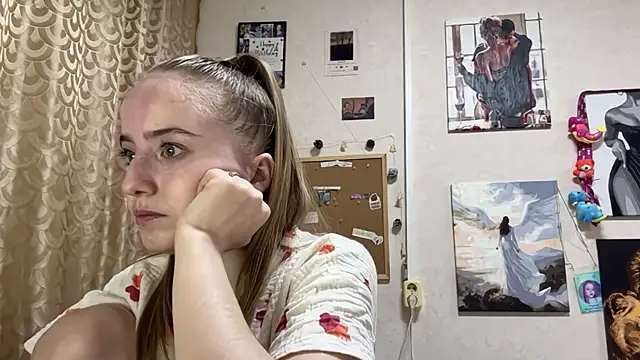 SabinaHaggen online show from April 9, 5:18 pm