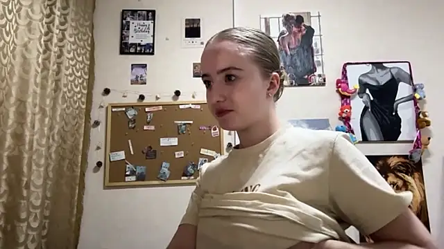 SabinaHaggen online show from April 15, 5:35 pm