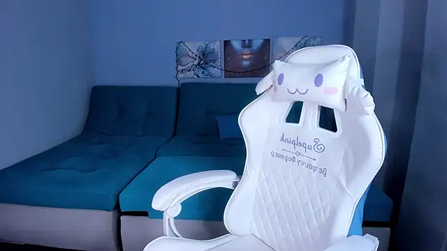 SugarBunny18 online show from July 18, 8:17 am