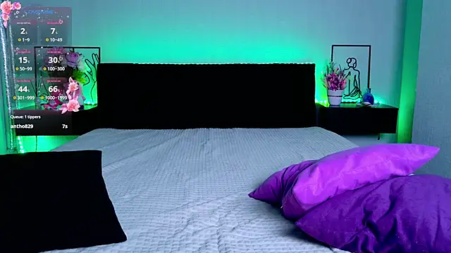 Girl Next Door 18 online show from April 16, 9:39 pm