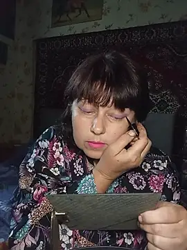 AuroKaria online show from June 3, 3:17 pm