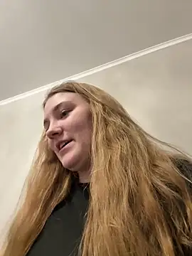 Flowers454 online show from April 12, 5:16 pm