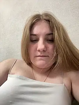 Flowers454 online show from April 14, 7:03 pm