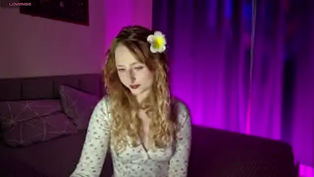 Polly Candy online show from April 6, 2:18 pm