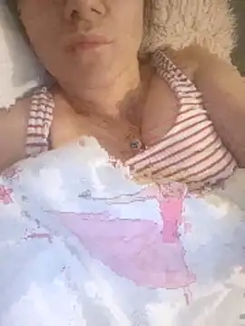 sara 41 online show from April 15, 9:04 pm