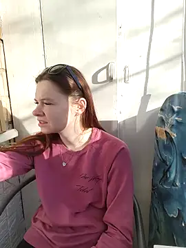 JessicaHolland1 online show from April 5, 2:16 pm