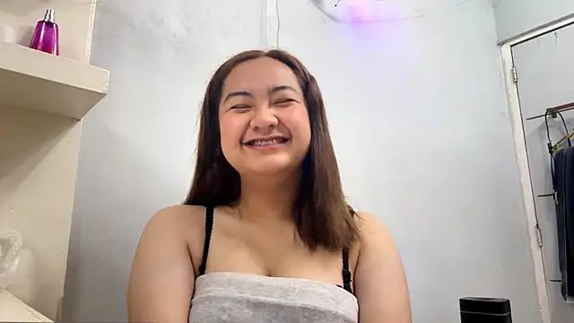 BirgitCelestino online show from April 16, 8:03 am