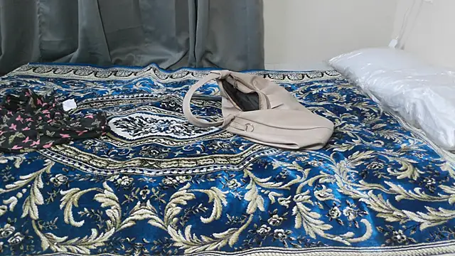 NaughTy Girls04 online show from April 14, 4:12 am