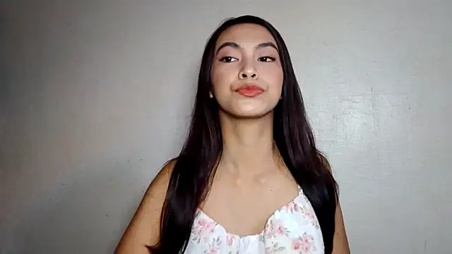 RosalindBrugler online show from April 17, 12:13 am