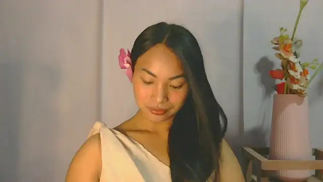 CherlynRuffino online show from April 9, 6:19 am