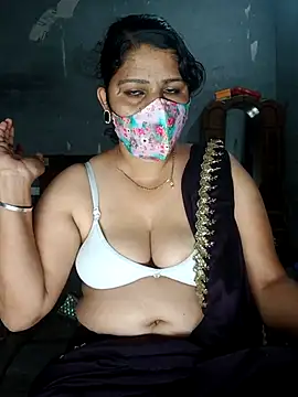 Riyashrma001 online show from April 18, 9:58 pm