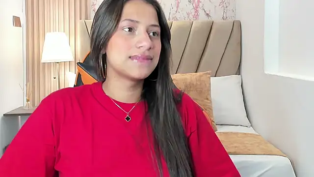 Atiena  online show from April 8, 4:53 pm