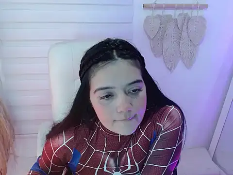   sweetgirl online show from April 10, 4:13 pm