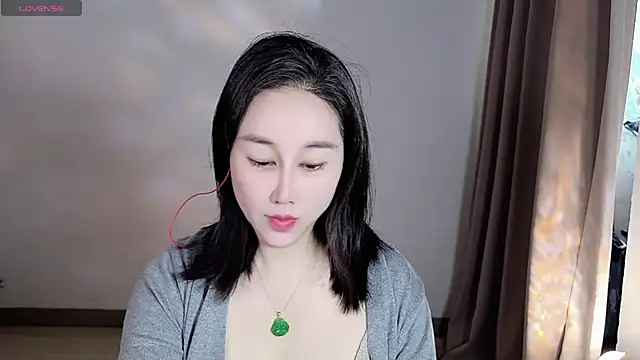 Eva-000 online show from May 5, 12:02 am