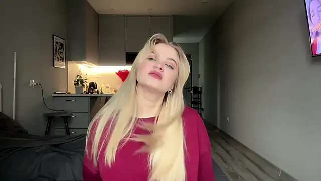 kirtova  online show from April 18, 9:12 am